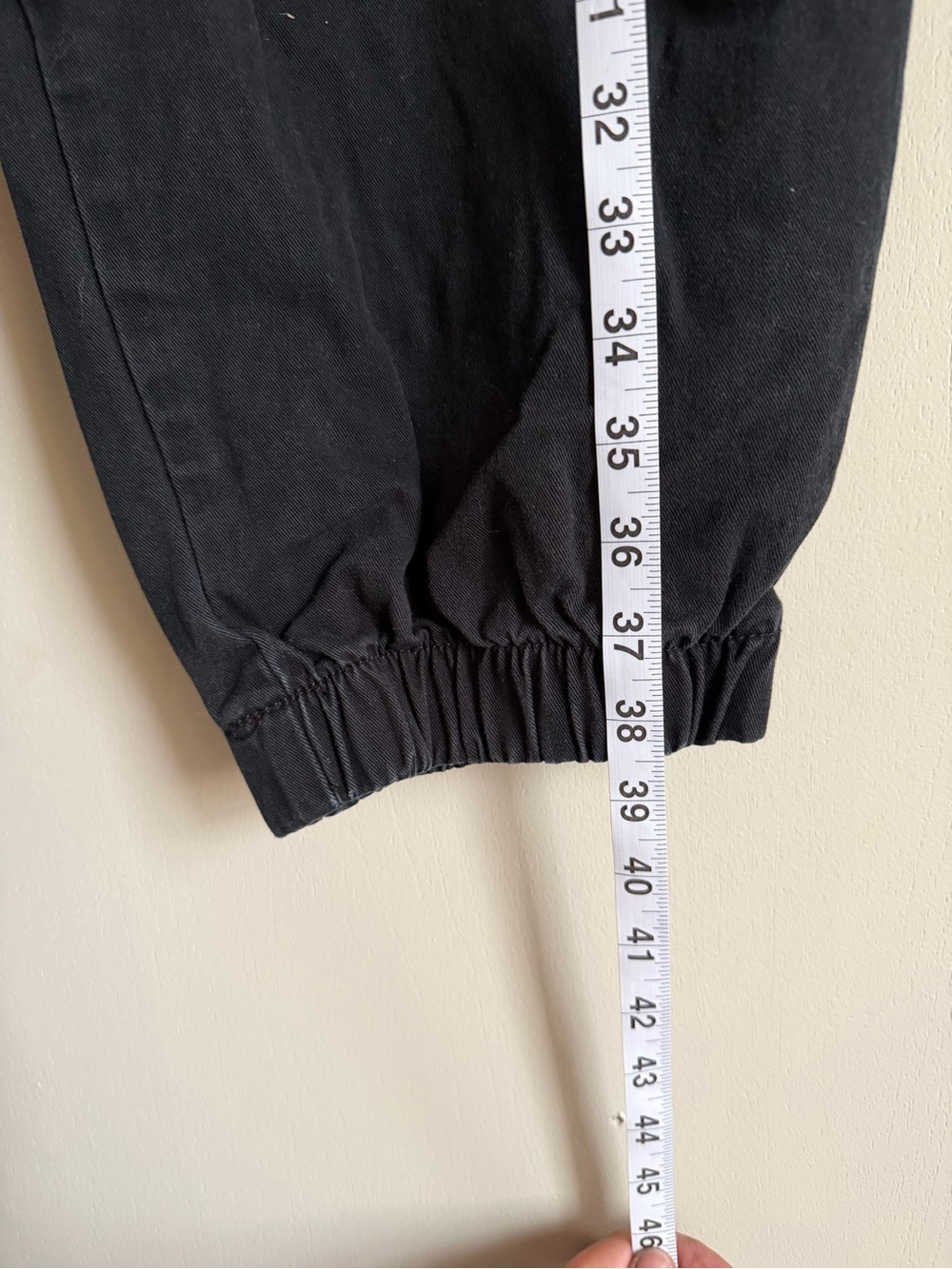 Women’s Black Cargo Jogger Pants - Casual Utility Style - Picture 3 of 7